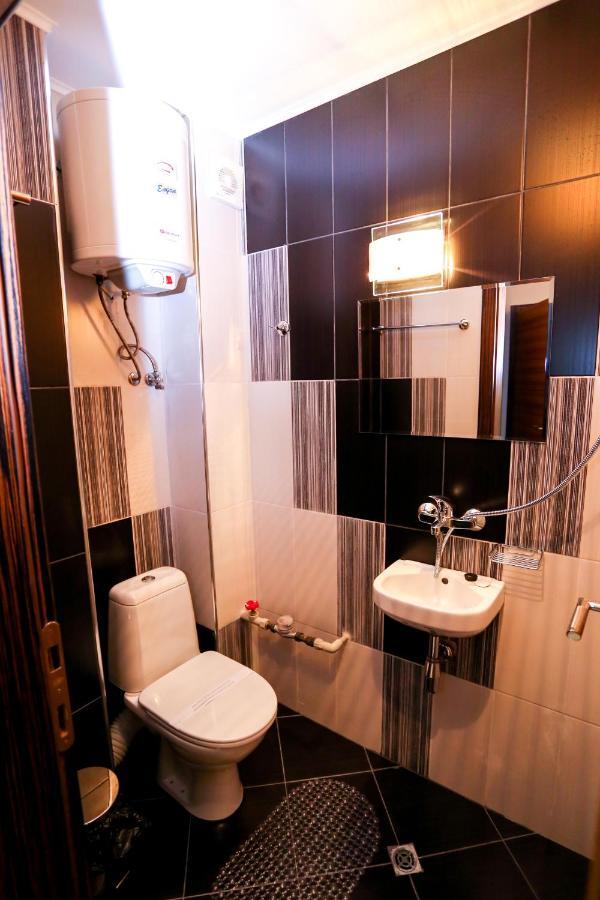 Студия И Стаи За Гости -Жк Пентагон Kŭrdzhali Exterior foto